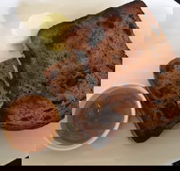 Ebony  Ivory - Accommodation Gold Coast