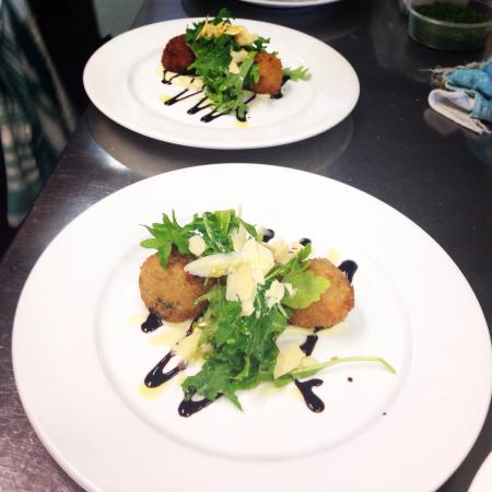 The Bunker Cafe & Bistro - Gold Coast 4U 0