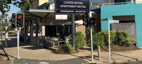 The Coffee House Apartments & Bistro - Gold Coast 4U 0