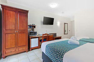 The Coffee House Apartments & Bistro - Gold Coast 4U 6