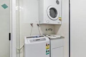 The Coffee House Apartments & Bistro - Gold Coast 4U 11