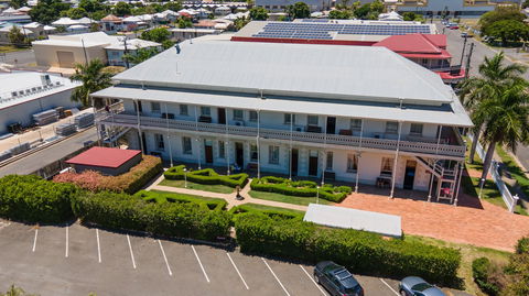 Denison Boutique Hotel - Gold Coast 4U 6