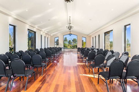 Quality Suites Point Cook Seasons 5 - Accommodation Gold Coast 13