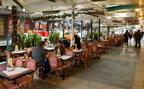 Royal Albert Hotel - 1 Gold Coast 13