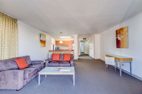 Hillcrest Central Apartment Hotel - Accommodation Gold Coast 4
