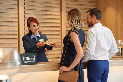 DoubleTree by Hilton Perth Waterfront - 1 Gold Coast 4