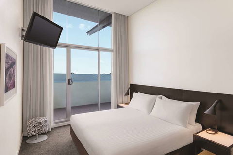 Adina Apartment Hotel Perth - Gold Coast 4U 3