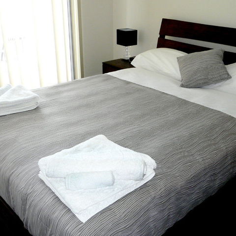 Direct Hotels - Monterey Moranbah - Accommodation Gold Coast 1