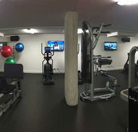 Avenue Hotel Canberra - Gold Coast 4U