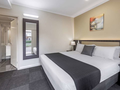 Quality Hotel Melbourne Airport - 1 Gold Coast 5