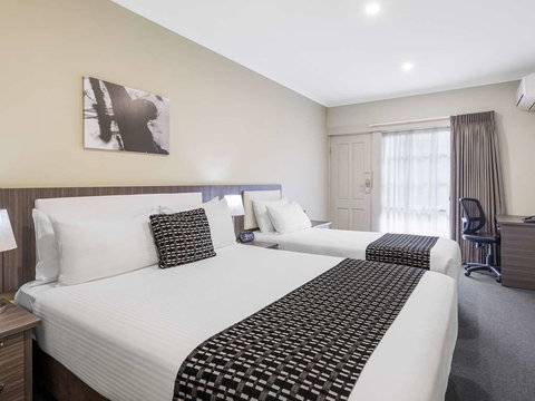Quality Hotel Melbourne Airport - 1 Gold Coast 10