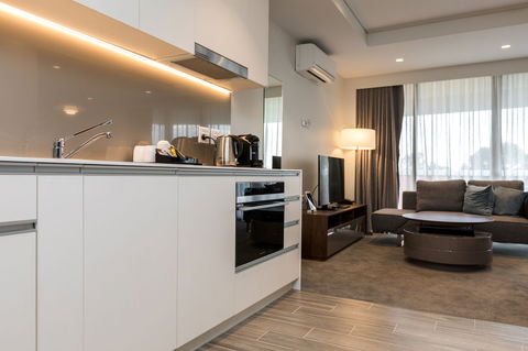 The Brankstone Hotel & Residences - Accommodation Gold Coast 5