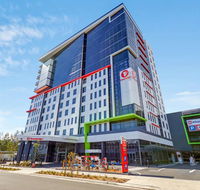 Travelodge Sydney Airport - 1 Gold Coast