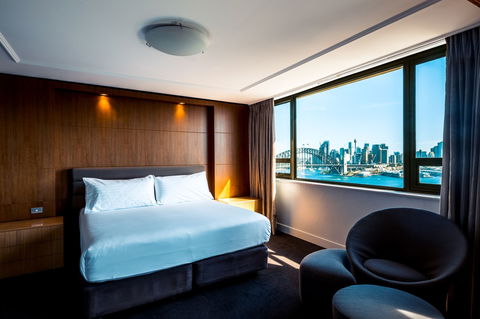 View Sydney - Gold Coast 4U 2