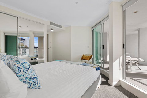 Astra Apartments Chatswood - 1 Gold Coast 15
