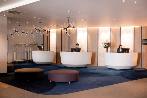 Crowne Plaza Hobart - Gold Coast 4U 3