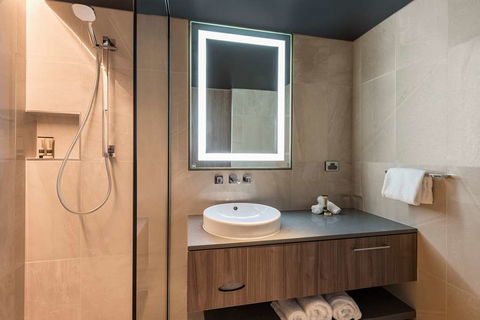 Wrest Point Hotel & Casino - Gold Coast 4U 6