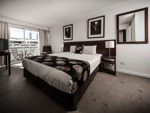 Salamanca Suites - Accommodation Gold Coast 2