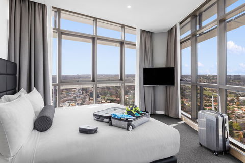 Meriton Suites Church Street, Parramatta - Accommodation Gold Coast 2