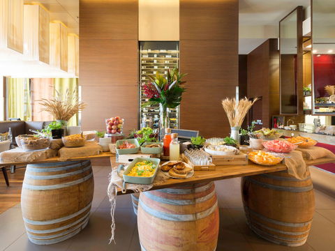 Pullman Hotel At Sydney Olympic Park - Gold Coast 4U 1