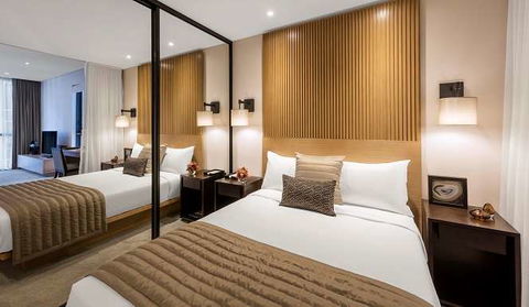 Skye Hotel Suites - Accommodation Gold Coast 3