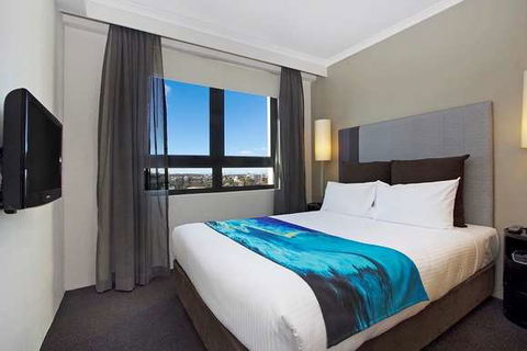 Mantra Parramatta - Gold Coast 4U 2