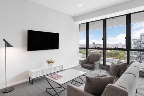 Meriton Suites Herschel Street, Brisbane - Accommodation Gold Coast 12