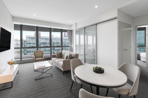 Meriton Suites Herschel Street, Brisbane - Accommodation Gold Coast 14