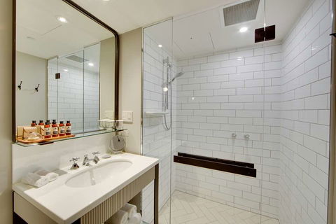 Mayfair Hotel - Accommodation Gold Coast 6