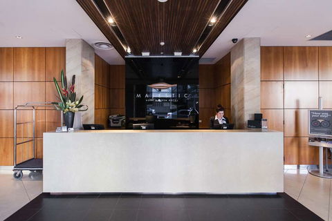Majestic Roof Garden Hotel - Accommodation Gold Coast 2