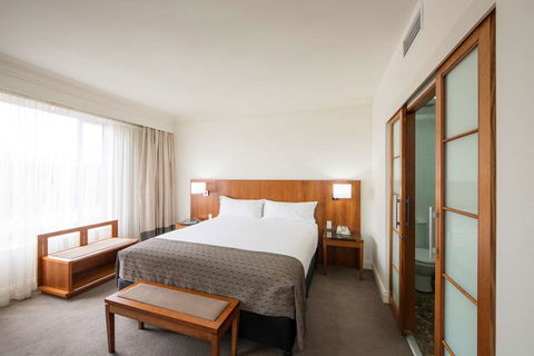 Majestic Roof Garden Hotel - Accommodation Gold Coast 6