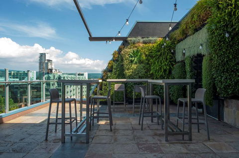 Majestic Roof Garden Hotel - Accommodation Gold Coast 11