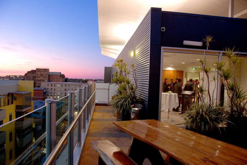 Majestic Roof Garden Hotel - Accommodation Gold Coast 12