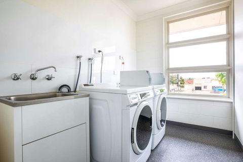 Nightcap at Hendon Hotel - Accommodation Gold Coast 9