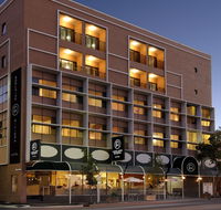 Adelaide Riviera Hotel - Accommodation Gold Coast