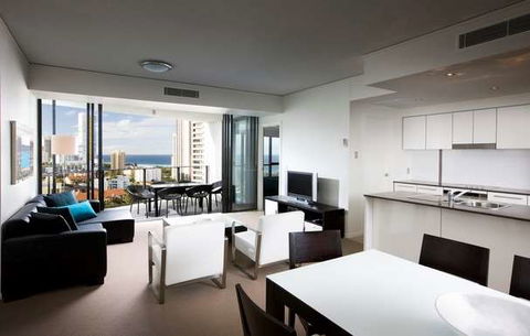 Mantra Sierra Grand - Accommodation Gold Coast 10
