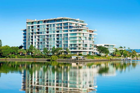 ULTIQA Freshwater Point Resort - Accommodation Gold Coast 1