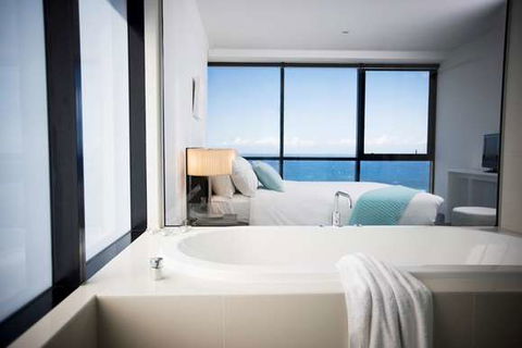 Mantra Circle on Cavill - Accommodation Gold Coast 1