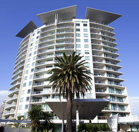 Mantra Wings - 1 Gold Coast