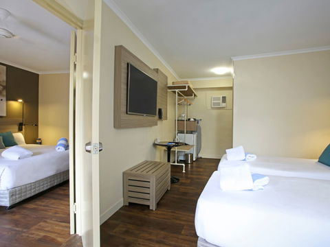 Mantra Club Croc - Gold Coast 4U 5