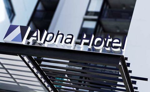 Alpha Mosaic Hotel - Accommodation Gold Coast 2
