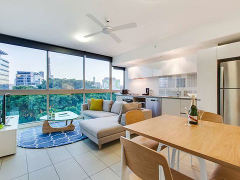 Alpha Mosaic Hotel - Accommodation Gold Coast 15