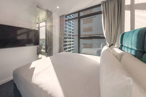 Meriton Suites Sussex Street, Sydney - Accommodation Gold Coast 12