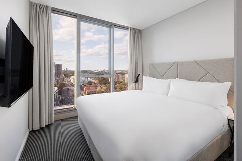 Meriton Suites Zetland - Accommodation Gold Coast 8