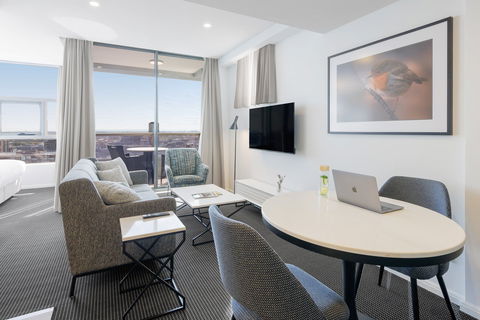 Meriton Suites Zetland - Accommodation Gold Coast 16