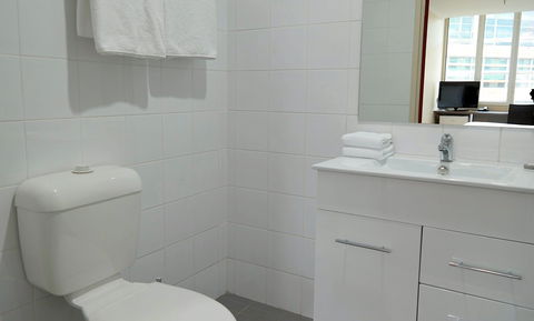 28 Hotel - Accommodation Gold Coast 4