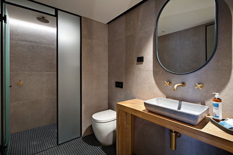 Zara Tower Serviced Apartments - Accommodation Gold Coast 6
