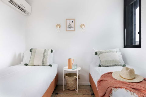 Hotel Hacienda - Accommodation Gold Coast 6