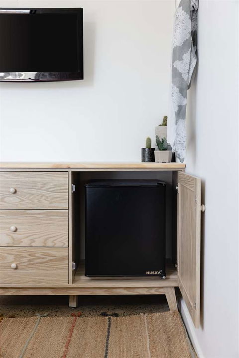 Hotel Hacienda - Accommodation Gold Coast 11