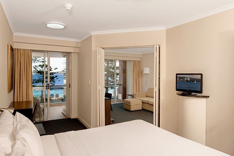Quest Manly - Accommodation Gold Coast 2